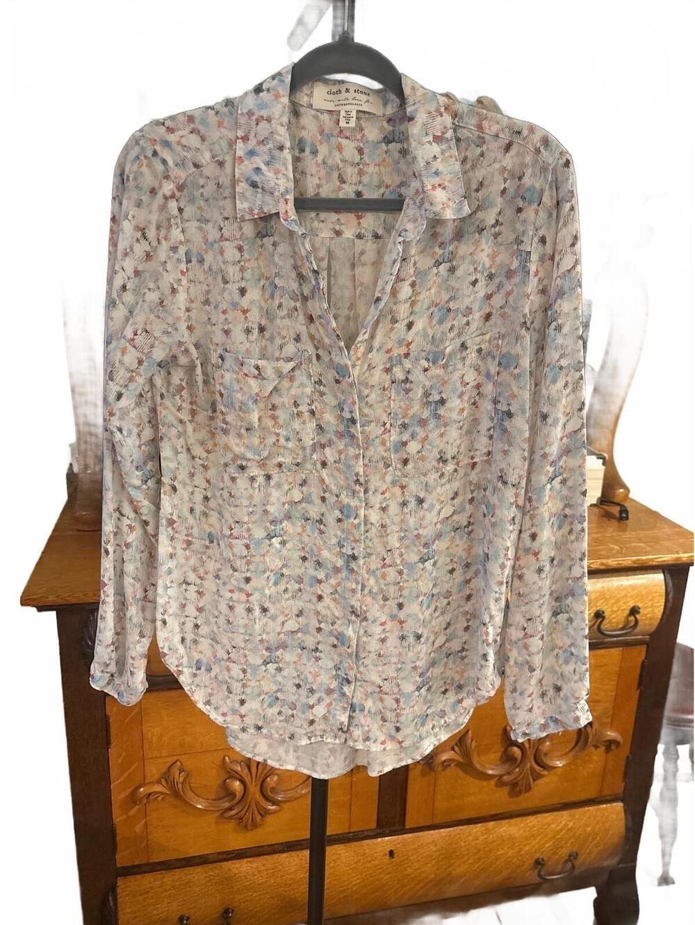#FP024 Cloth & Stone by Anthropology Button Down Shirt, Size M